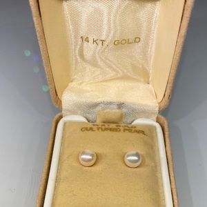14k Gold Cultured Pearl Earrings